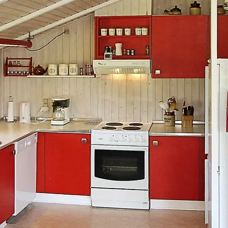 Three-bedroom Holiday In 56 Holiday home